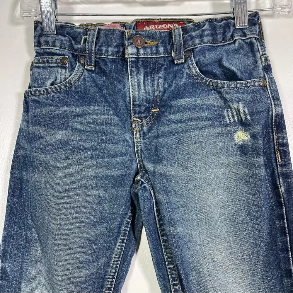 Arizona Jeans Straight Leg, Boys Size 8 Regular. In good used condition!